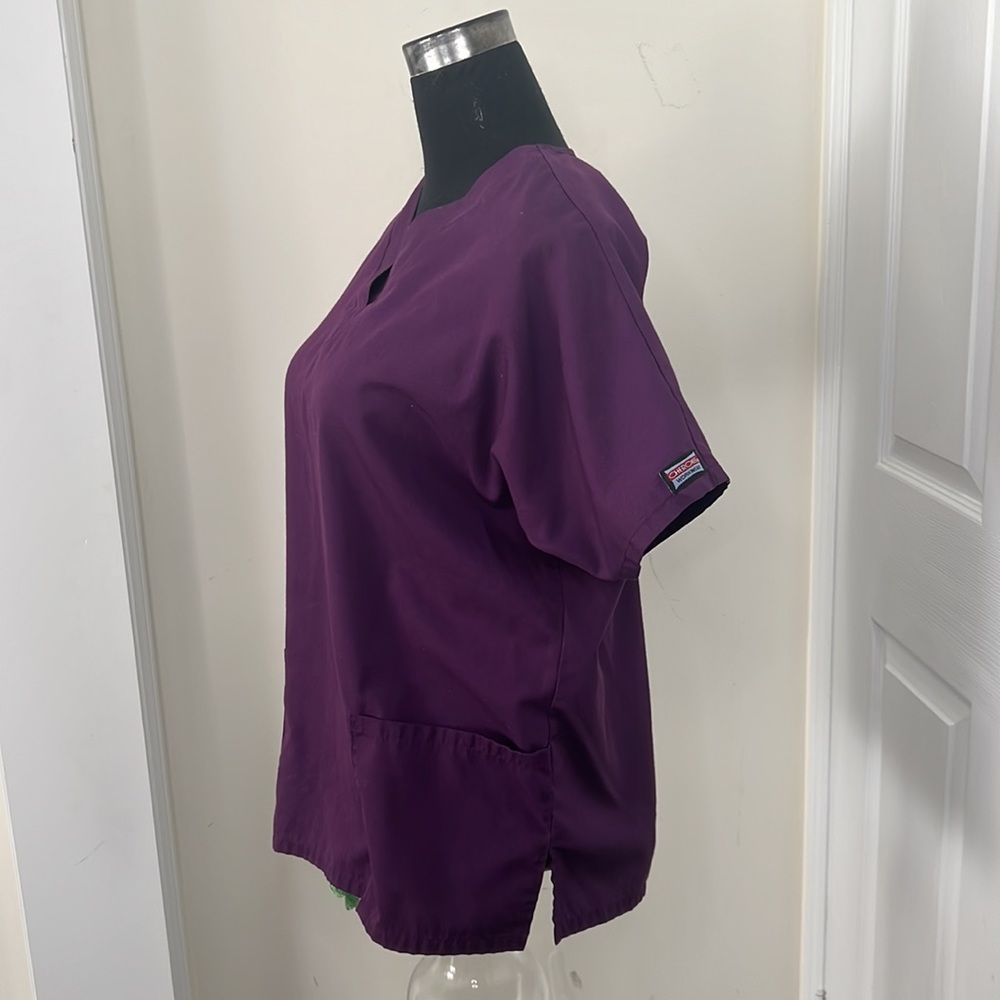 Cherokee Authentic Workwear V-neck 3 Pockets Scrub Top Size Small